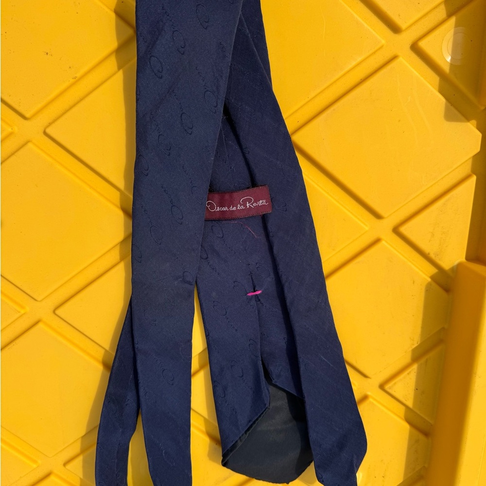 Oscar de la Renta Deep Blue Tie